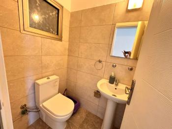 KÜÇÜK KAYMAKLI' DA TÜRK MALI SATILIK DAİRE