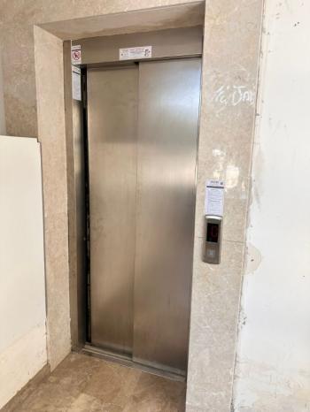 KÜÇÜK KAYMAKLI' DA TÜRK MALI SATILIK DAİRE