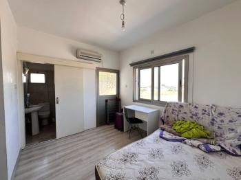 KÜÇÜK KAYMAKLI' DA TÜRK MALI SATILIK DAİRE
