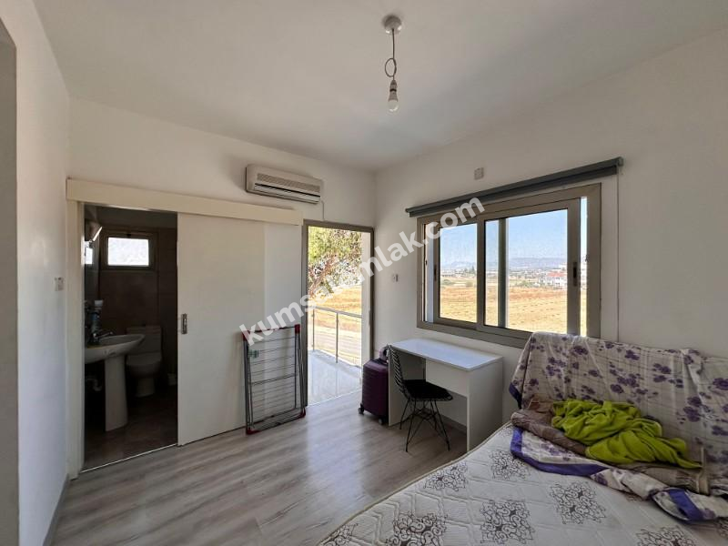 KÜÇÜK KAYMAKLI' DA TÜRK MALI SATILIK DAİRE