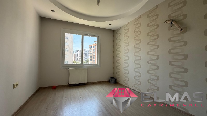Elmas’tan  Soli Center Civarı Bağımsız Mutfak Havuzlu 3+1