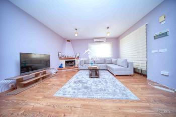Girne Karşıyaka'da Satılık 3+1 Villa