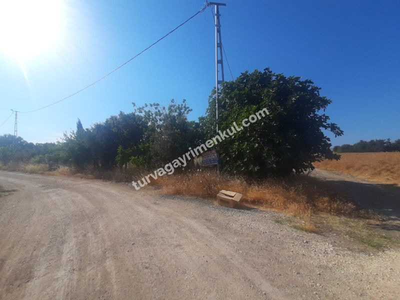 GÜMÜŞYAKADA YATIRIMLIK KONUT İMARLI 1000 M2 ARSA 