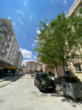 * AFYON ÜÇOK EMLAKTAN ERENLER MAH 1+1 45M² FULL EŞYALI KİRALIK DAİRE *