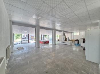 * AFYON ÜÇOK EMLAKTAN SAHİPATA MAH 260M² ZEMİN KAT İŞLEK CADDE ÜZERİ KİRALIK DÜKKAN *