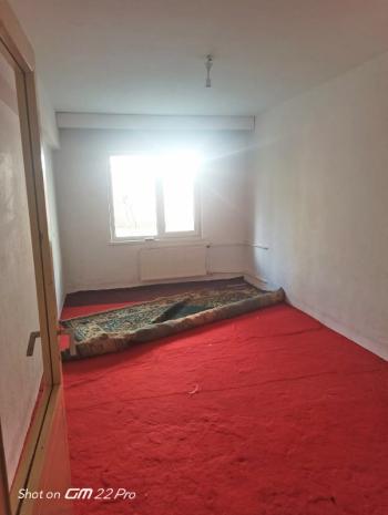 AFYON ÜÇOK EMLAKTAN DUMLUPINAR MAH KİRALIK 3+1 MERKEZİ KONUMDA DAİRE