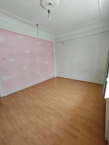 * AFYON ÜÇOK EMLAKTAN KANLICA MAH 3+1 110M² TEMİZ BAKIMLI KİRALIK DAİRE *
