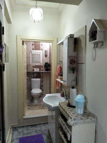 * AFYON ÜÇOK EMLAKTAN AMBARYOLU'NDA 2+1 115M² TEMİZ BAKIMLI MERKEZİ KONUMDA SATILIK DAİRE * 