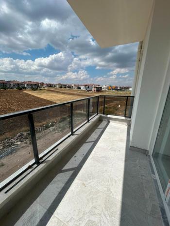AFYON ÜÇOK EMLAKTAN ALİ İHSAN PAŞA MAH SIFIR EBEVEYN BANYOLU  3+1 115M² SATILIK LÜX DAİRELER 