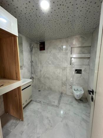 AFYON ÜÇOK EMLAKTAN ALİ İHSAN PAŞA MAH SIFIR EBEVEYN BANYOLU  3+1 115M² SATILIK LÜX DAİRELER 