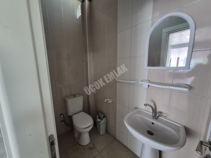 * AFYON ÜÇOK EMLAKTAN SAHİPATA MAH 260M² ZEMİN KAT İŞLEK CADDE ÜZERİ KİRALIK DÜKKAN *