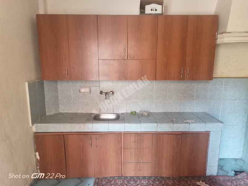 AFYON ÜÇOK EMLAKTAN DUMLUPINAR MAH KİRALIK 3+1 MERKEZİ KONUMDA DAİRE