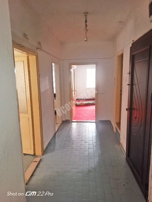 AFYON ÜÇOK EMLAKTAN DUMLUPINAR MAH KİRALIK 3+1 MERKEZİ KONUMDA DAİRE