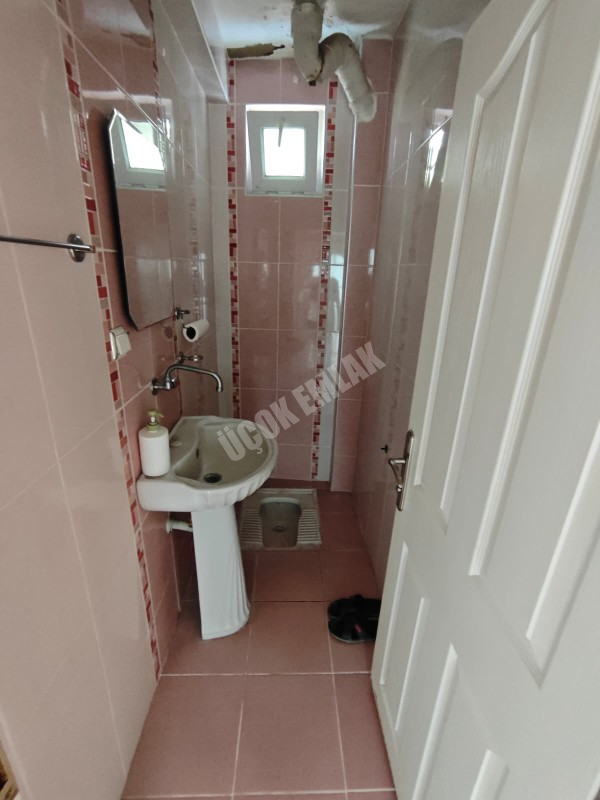 * AFYON ÜÇOK EMLAKTAN KANLICA MAH 3+1 110M² TEMİZ BAKIMLI KİRALIK DAİRE *