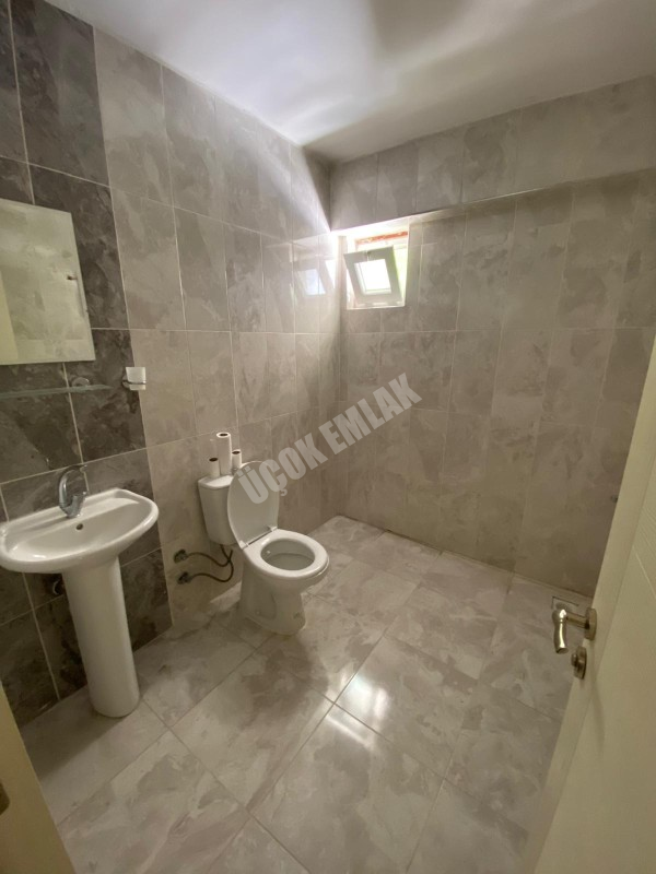 ★ AFYON ÜÇOK EMLAKTAN ERENLER MAH 1+0 30M² FULL EŞYALI ASANSÖRLÜ KİRALIK DAİRE ★