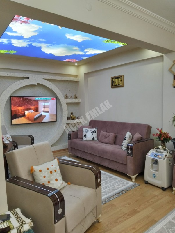* AFYON ÜÇOK EMLAKTAN AMBARYOLU'NDA 2+1 115M² TEMİZ BAKIMLI MERKEZİ KONUMDA SATILIK DAİRE * 