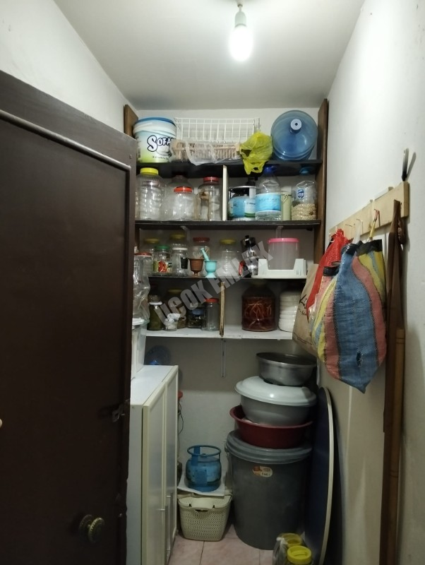 * AFYON ÜÇOK EMLAKTAN AMBARYOLU'NDA 2+1 115M² TEMİZ BAKIMLI MERKEZİ KONUMDA SATILIK DAİRE * 