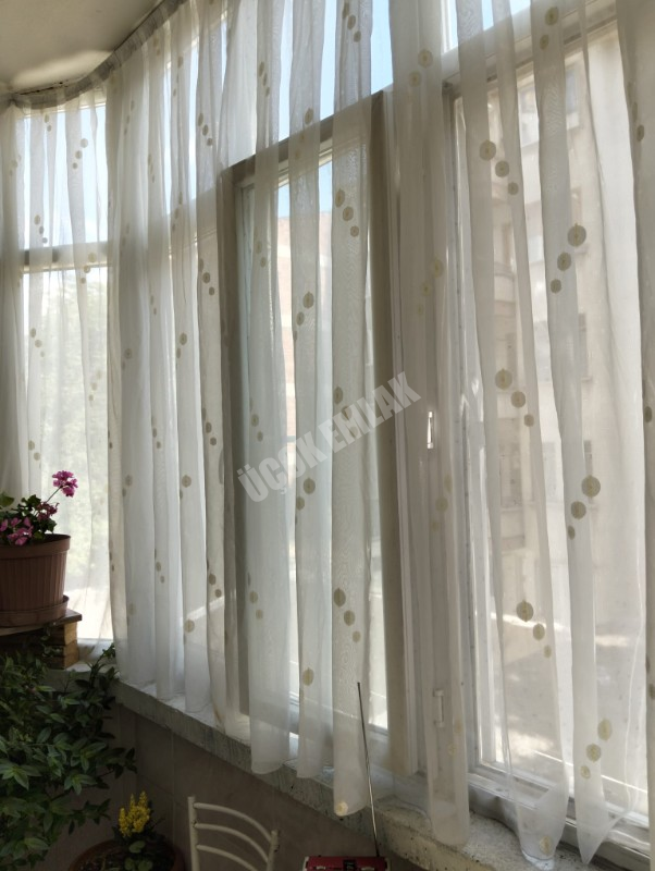 * AFYON ÜÇOK EMLAKTAN AMBARYOLU'NDA 2+1 115M² TEMİZ BAKIMLI MERKEZİ KONUMDA SATILIK DAİRE * 