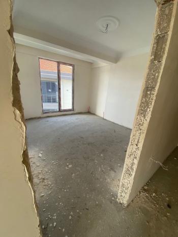 GÜVENAY - ÇORUM SUNGURLU DEVLET HASTANESİ CİVARI YOLA CEPHE 3+1 SIFIR SATILIK DAİRE 