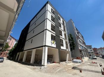 GÜVENAY - ÇORUM YAVRUTURNA KULAKSIZ SOKAK'TA  1+1 SATLIK DAİRE - OFİS