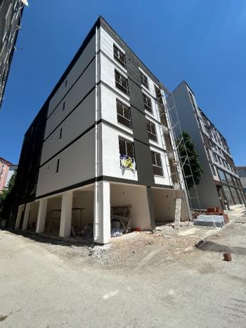 GÜVENAY - ÇORUM YAVRUTURNA KULAKSIZ SOKAK'TA  1+1 SATLIK DAİRE - OFİS