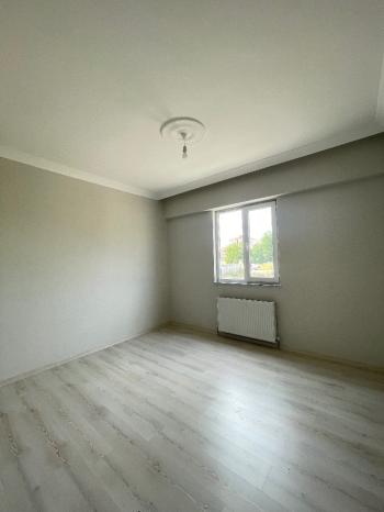 Güvenay - Çorum Gülabibey Mah. Kapaklı da Satılık 2+1 Daire 