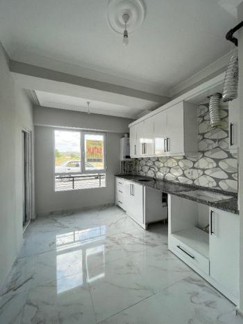 Güvenay - Çorum Gülabibey Mah. Kapaklı da Satılık 2+1 Daire 