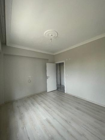 Güvenay - Çorum Gülabibey Mah. Kapaklı da Satılık 2+1 Daire 