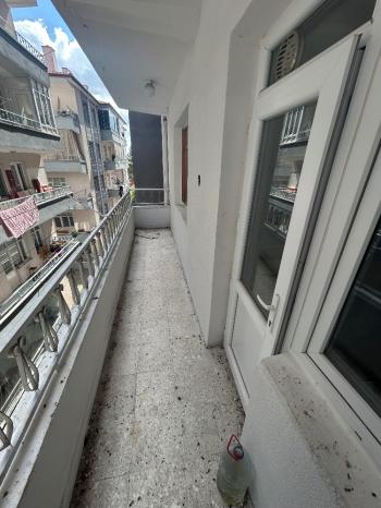 GÜVENAY - ÇORUM KALE MAH. AŞIKLAR TEPESİ KARŞISI 3+1 SATILIK FIRSAT DAİRE