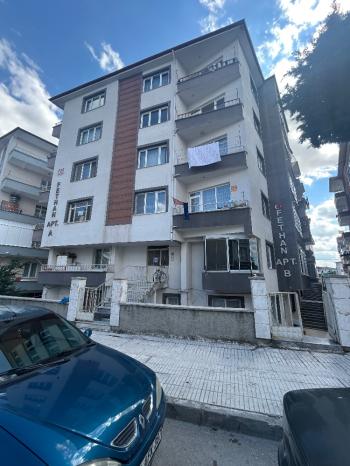GÜVENAY - ÇORUM KALE MAH. AŞIKLAR TEPESİ KARŞISI 3+1 SATILIK FIRSAT DAİRE