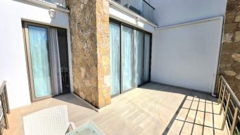 KKTC Girne Zeytinlikte Site İçerisinde Kiralık 2+1 Eşyalı Daire