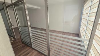  KARAOĞLANOĞLU'NDA KİRALIK PRESTİJLİ TİCARİ ALAN | 180 m² | 2 KATLI | 5 OTOPARKLI | BÜYÜMEYE AÇIK İŞLETMELER İÇİN FIRSAT
