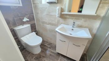  KARAOĞLANOĞLU'NDA KİRALIK PRESTİJLİ TİCARİ ALAN | 180 m² | 2 KATLI | 5 OTOPARKLI | BÜYÜMEYE AÇIK İŞLETMELER İÇİN FIRSAT