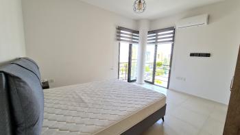 Girne/Karaoğlanoğlu Lilium Sitesinde Satılık 2+1 Eşyalı Villa