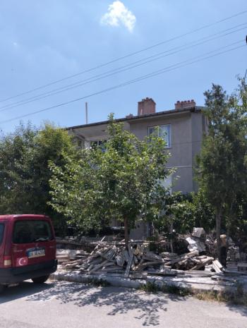 * AFYON ÜÇOK EMLAKTAN SAHİPATA MAH 3+1 110M² TEMİZ BAKIMLI KOMPLE SATILIK BİNA 