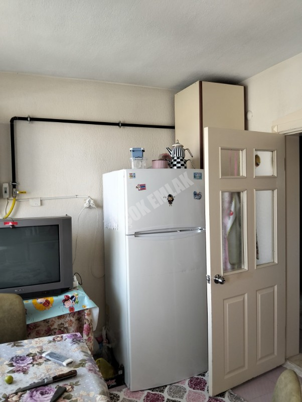 * AFYON ÜÇOK EMLAKTAN SAHİPATA MAH 3+1 110M² TEMİZ BAKIMLI KOMPLE SATILIK BİNA 