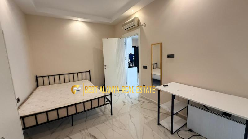 GÜLLERPINARI MAHALLESİ – ALANYA MERKEZ | KISA DÖNEM KİRALIK FULL EŞYALI 1+1 DAİRE