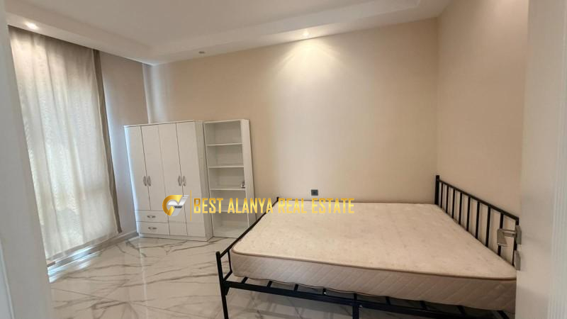 GÜLLERPINARI MAHALLESİ – ALANYA MERKEZ | KISA DÖNEM KİRALIK FULL EŞYALI 1+1 DAİRE