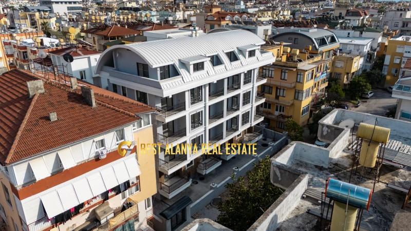 ALANYA SARAY MAHALLESİNDE TOKUŞ İNŞAATTA KİRALIK 1+1 DAİRE 24.000TL
