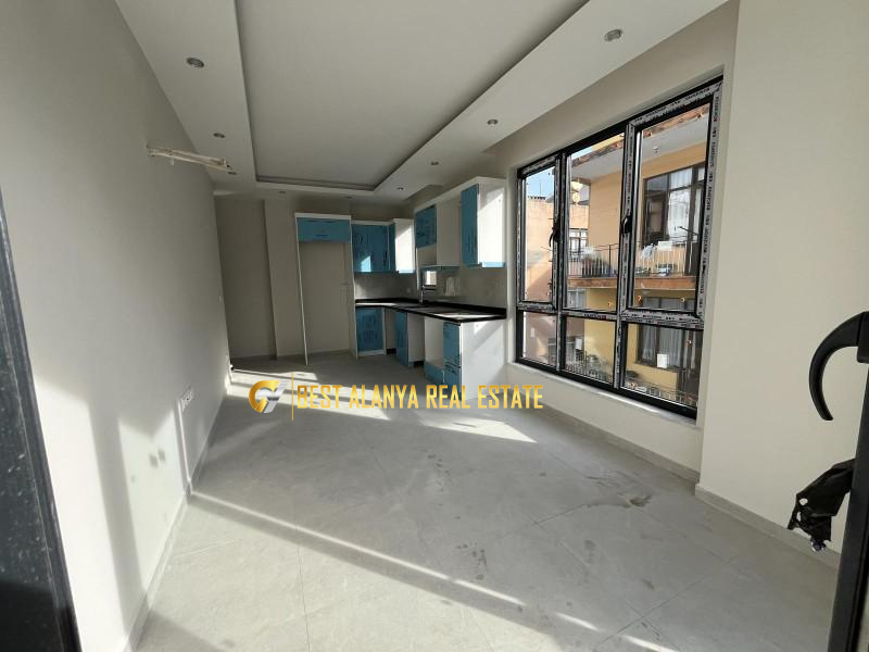 ALANYA SARAY MAHALLESİNDE TOKUŞ İNŞAATTA KİRALIK 1+1 DAİRE 24.000TL