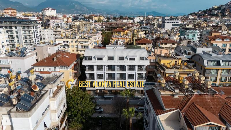 ALANYA SARAY MAHALLESİNDE TOKUŞ İNŞAATTA KİRALIK 1+1 DAİRE 24.000TL
