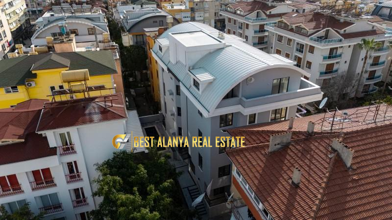 ALANYA SARAY MAHALLESİNDE TOKUŞ İNŞAATTA KİRALIK 1+1 DAİRE 24.000TL