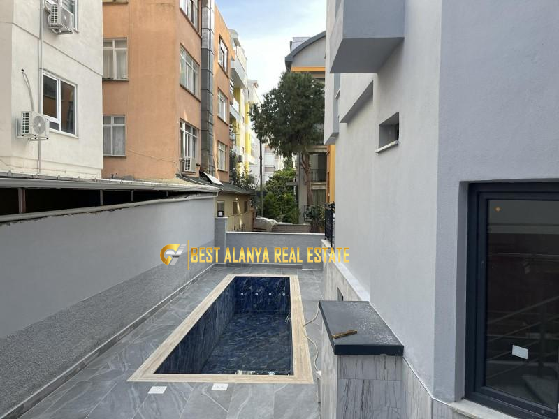 ALANYA SARAY MAHALLESİNDE TOKUŞ İNŞAATTA KİRALIK 1+1 DAİRE 24.000TL