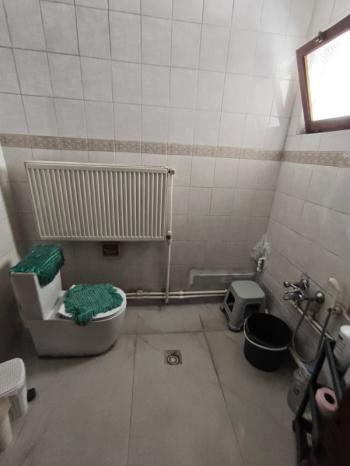 * ÜÇOK EMLAKTAN NAZMİ SAATÇİ MAH 3+1 145M² EBEVEYN BANYOLU TEMİZ BAKIMLI KOMPLE SATILIK BİNA * 