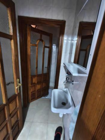 * ÜÇOK EMLAKTAN NAZMİ SAATÇİ MAH 3+1 145M² EBEVEYN BANYOLU TEMİZ BAKIMLI KOMPLE SATILIK BİNA * 