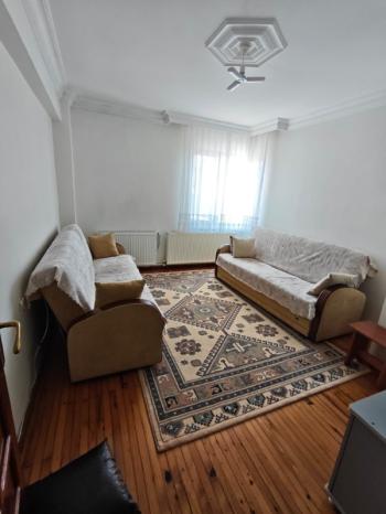 * ÜÇOK EMLAKTAN NAZMİ SAATÇİ MAH 3+1 145M² EBEVEYN BANYOLU TEMİZ BAKIMLI KOMPLE SATILIK BİNA * 