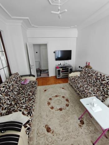 * ÜÇOK EMLAKTAN NAZMİ SAATÇİ MAH 3+1 145M² EBEVEYN BANYOLU TEMİZ BAKIMLI KOMPLE SATILIK BİNA * 