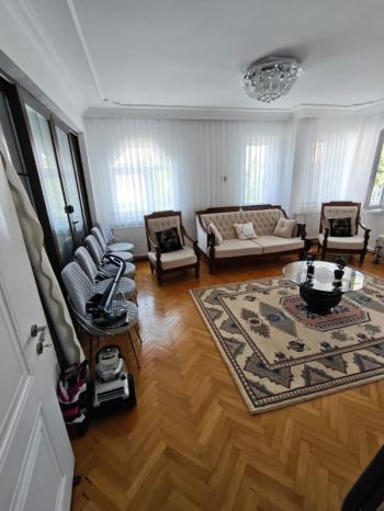 * ÜÇOK EMLAKTAN NAZMİ SAATÇİ MAH 3+1 145M² EBEVEYN BANYOLU TEMİZ BAKIMLI KOMPLE SATILIK BİNA * 