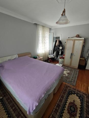 * ÜÇOK EMLAKTAN NAZMİ SAATÇİ MAH 3+1 145M² EBEVEYN BANYOLU TEMİZ BAKIMLI KOMPLE SATILIK BİNA * 