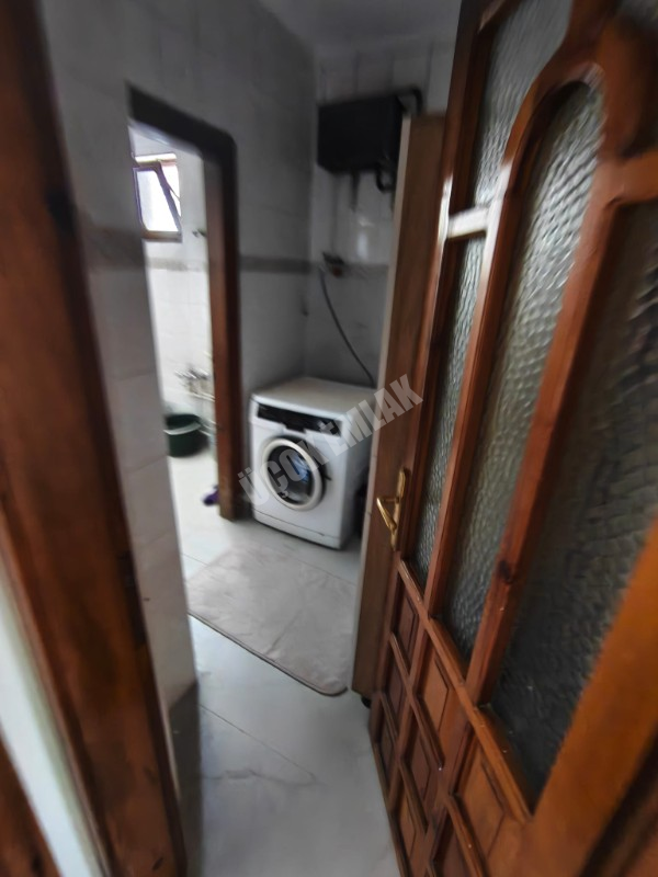 * ÜÇOK EMLAKTAN NAZMİ SAATÇİ MAH 3+1 145M² EBEVEYN BANYOLU TEMİZ BAKIMLI KOMPLE SATILIK BİNA * 